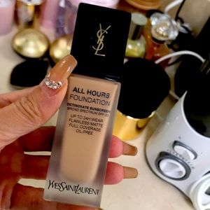 YSL ALL HOURS FUNCTION